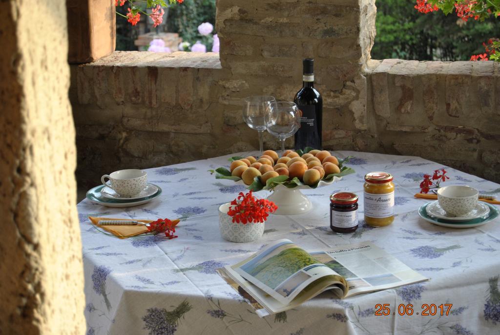 Frateria Di San Benedetto Villa Montepulciano Stazione Exterior foto